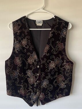 (SOLD) CLIO Maroon Floral Embroidered Vest